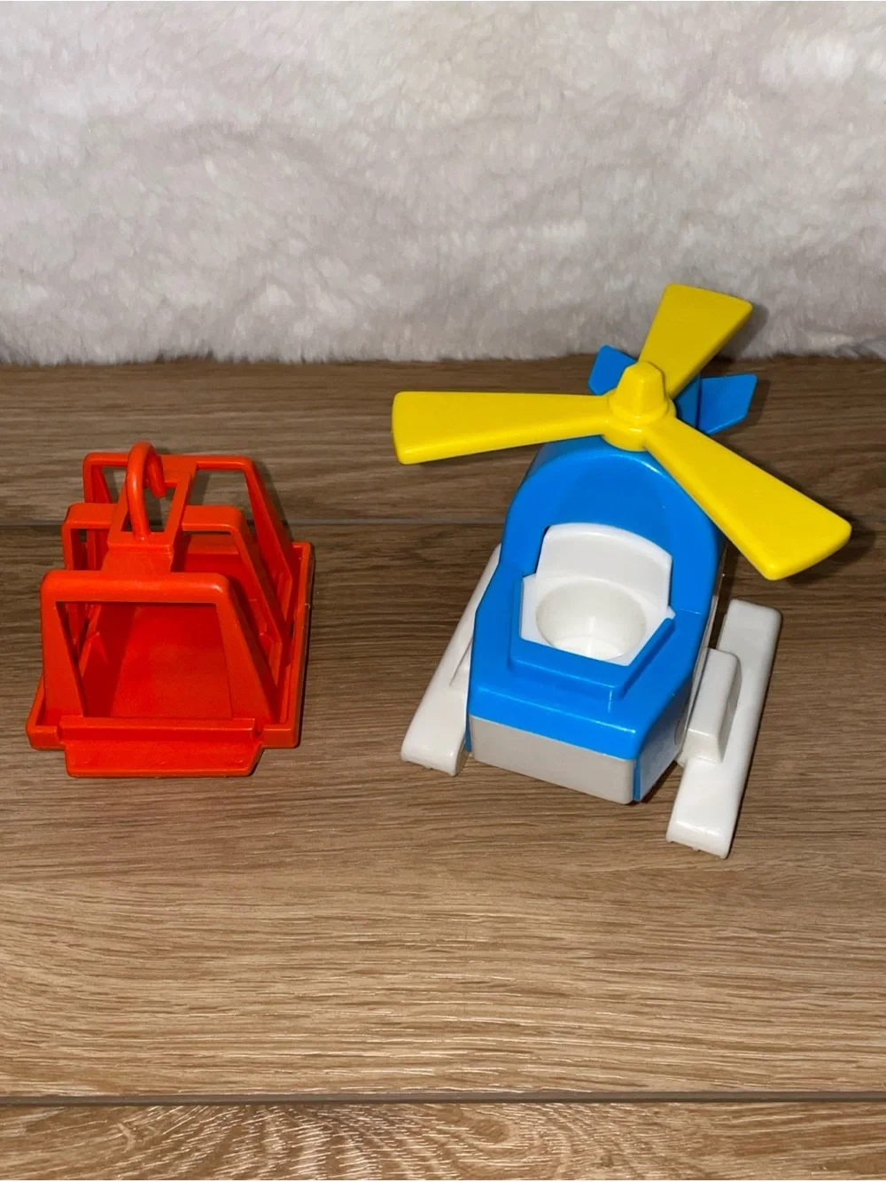 Vintage Fisher Price Little People Air Lift Copter Set #635